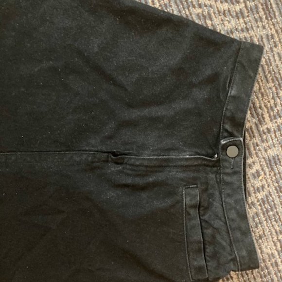 Knee-Length Black Denim Skirt - Picture 4 of 5